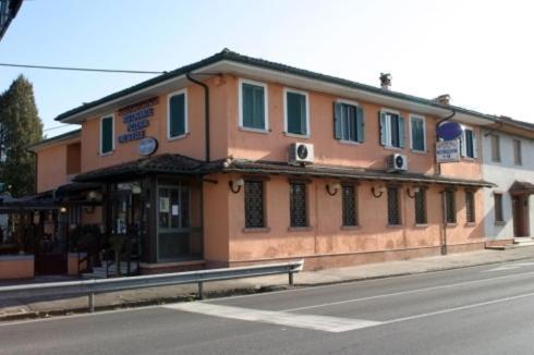 Albergo Isonzo 고리치아 외부 사진